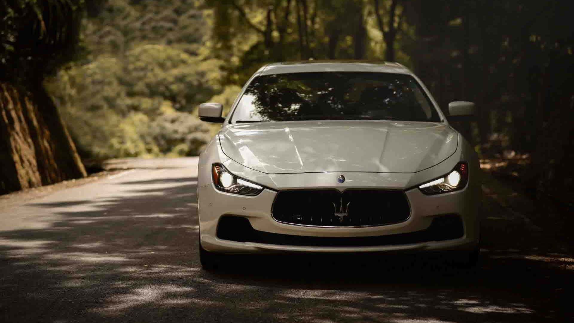 Maserati Ghibli Fond d'écran