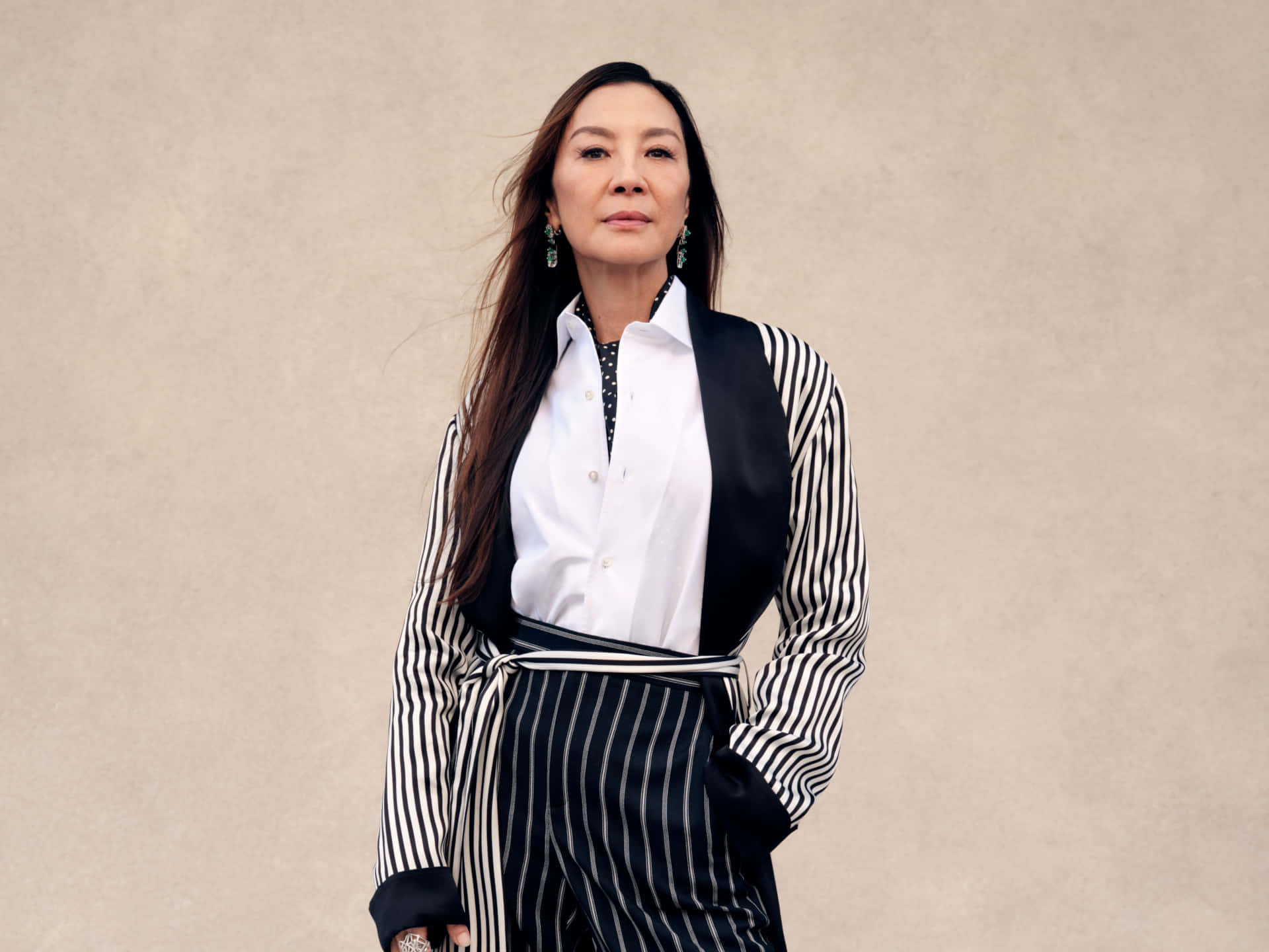 Michelle Yeoh Bakgrunnsbildet