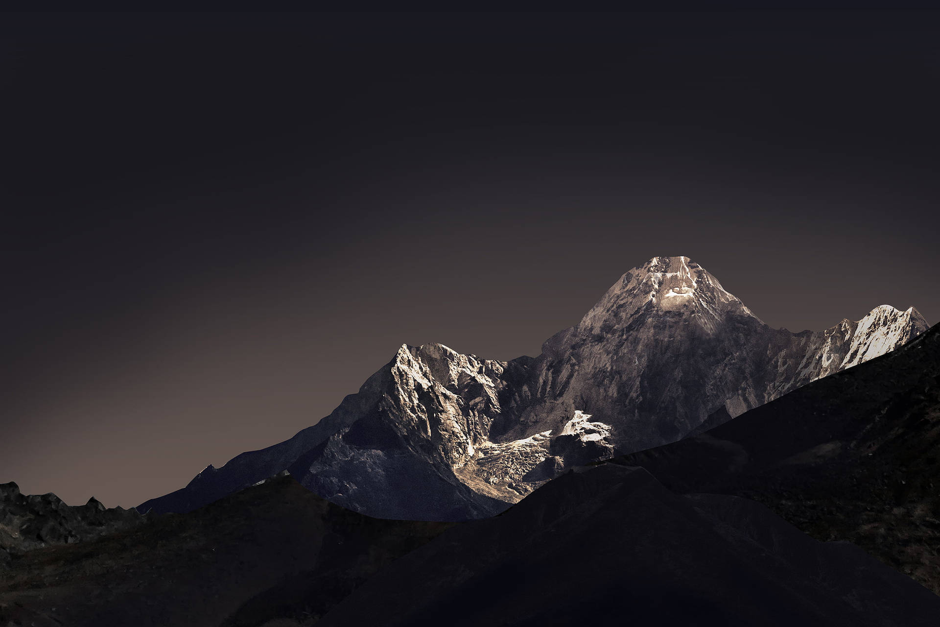 Montagna Di Notte Sfondo