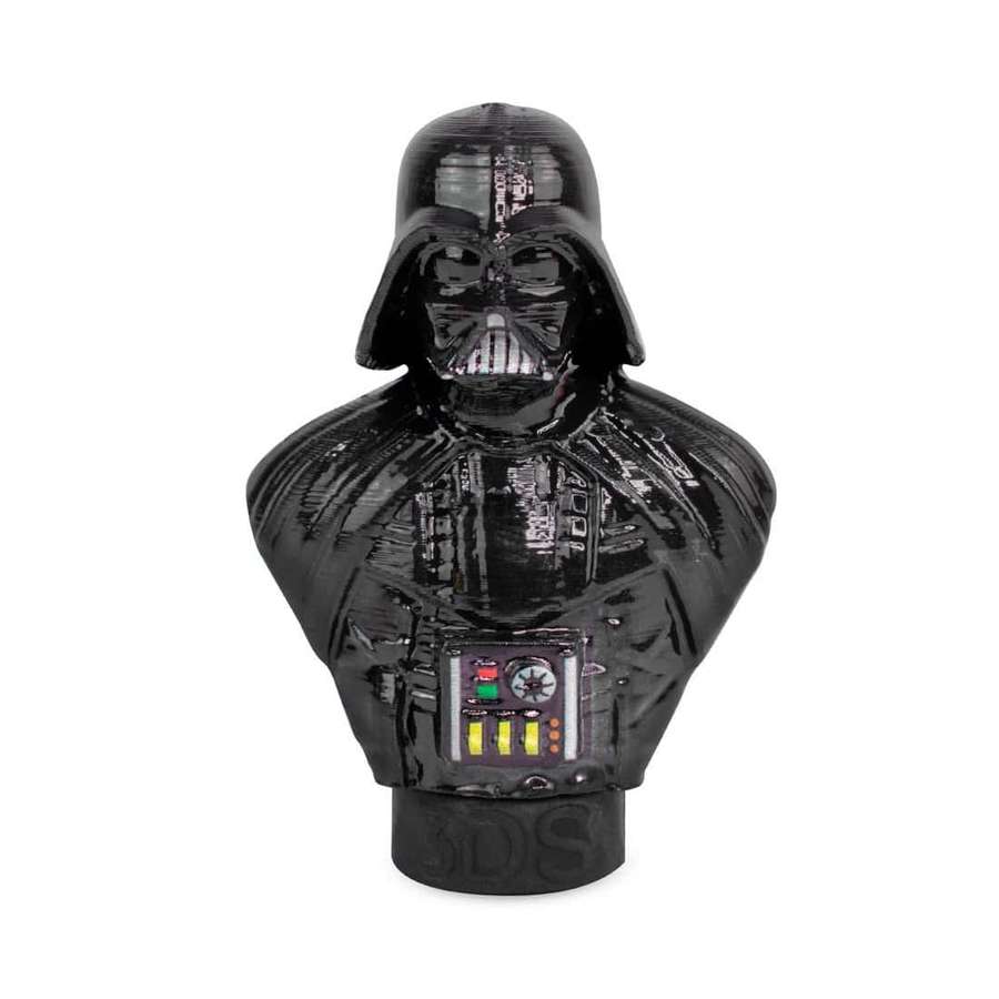 Musta Darth Vader -rintakuvaleikkikalu, jossa hehkuva ohjauspaneeli rinnassa. — Musta Ritari Taustakuvat