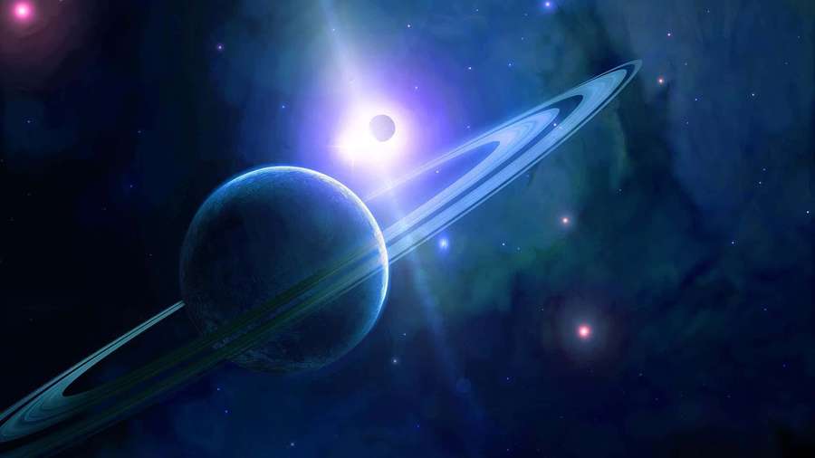Ein blauer Ringplanet scheint in einem farbenfrohen Nebel mit glühenden Sternen und kosmischen Wolken. — Neptun Wallpaper