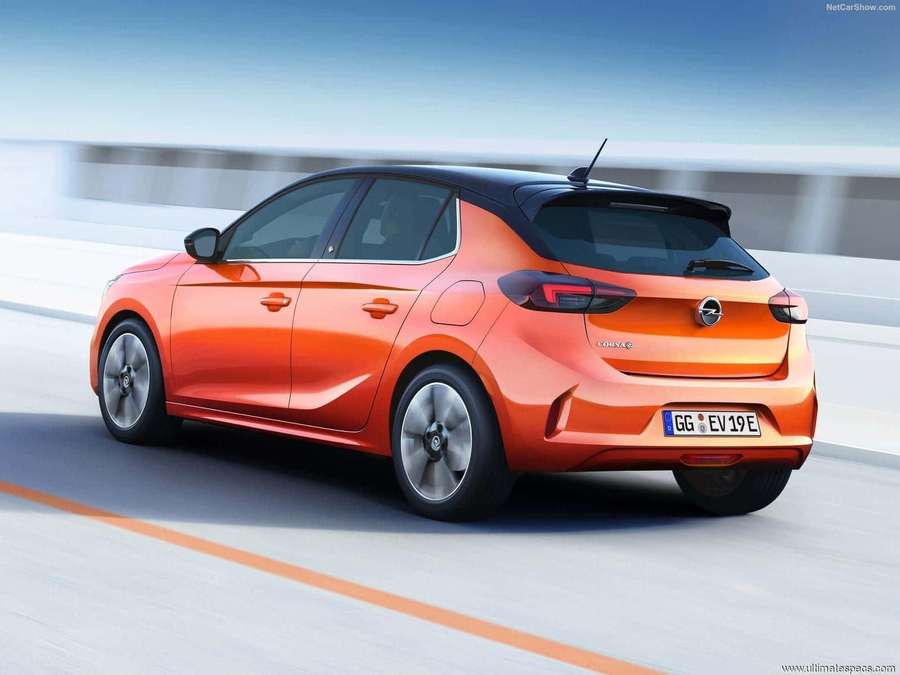 Orange electric car speeding on highway with motion blur background. — Opel Corsa Wallpaper
