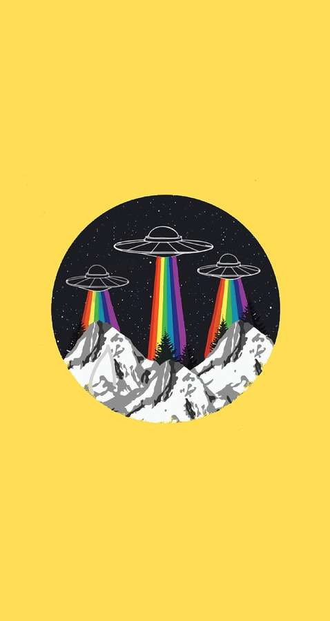 Tres ovnis emitiendo rayos de arcoíris sobre montañas nevadas bajo un cielo estrellado. — OVNI Fondos de pantalla