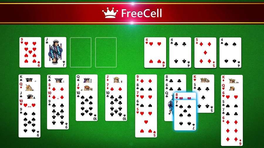 Interface do jogo de paciência FreeCell com cartas em fundo de feltro verde. — Paciência Papéis de Parede