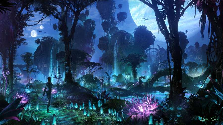 Eine Person geht durch einen leuchtenden fremden Wald unter einem mondbeschienenen Himmel. — Pandora Hintergrundbild
