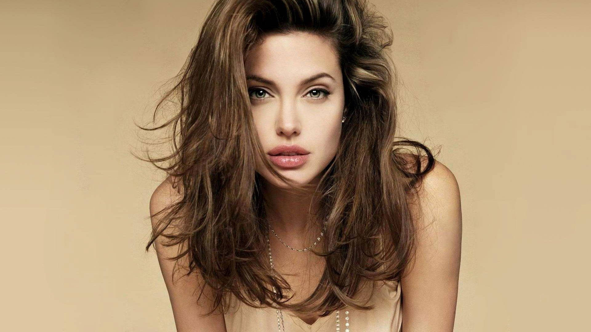 Papel De Parede Para Celular Gratis Angelina Jolie