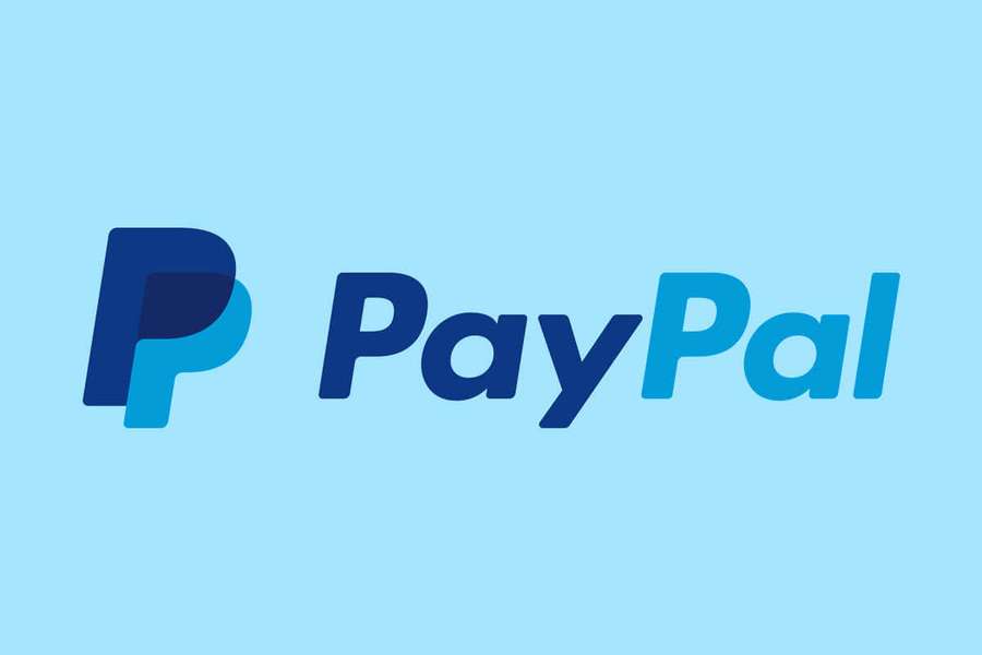 PayPal-Logo mit stilisierter P-Symbol und Text in Blau auf hellblauem Hintergrund — Paypal Bilder