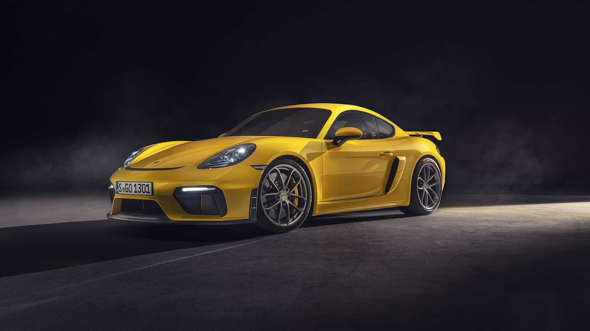 Porsche 718 Cayman Wallpaper