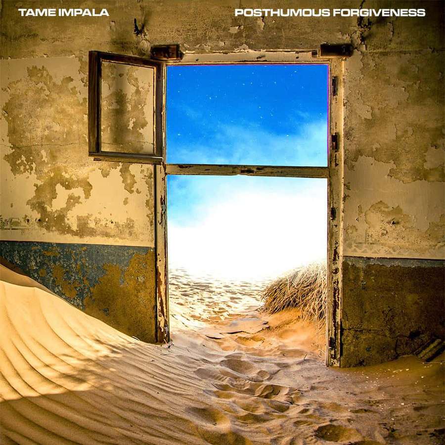 A broken door in a decaying building reveals a sandy desert and starry sky. — Posthumous Wallpaper