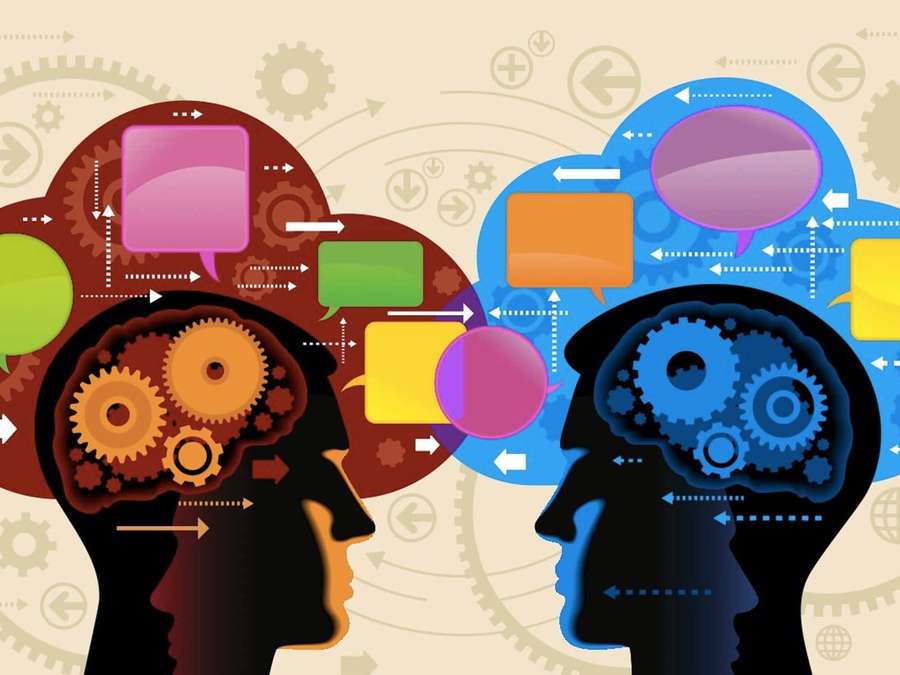 Two facing silhouettes exchanging speech bubbles and gears representing thought and communication. — Psychology Background