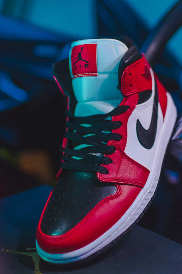 Red Jordan Skor Wallpaper