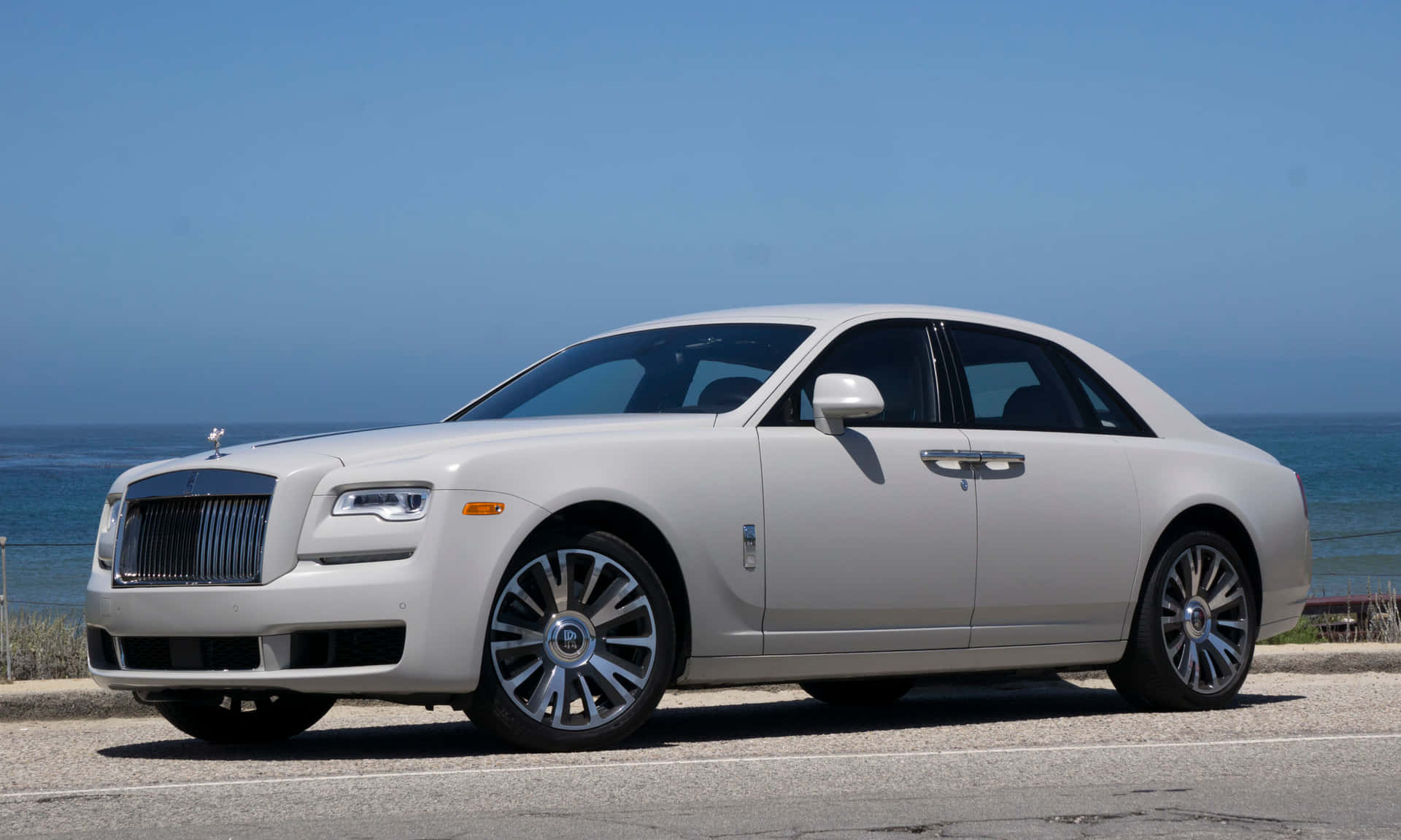 Rolls Royce Ghost Taustakuva