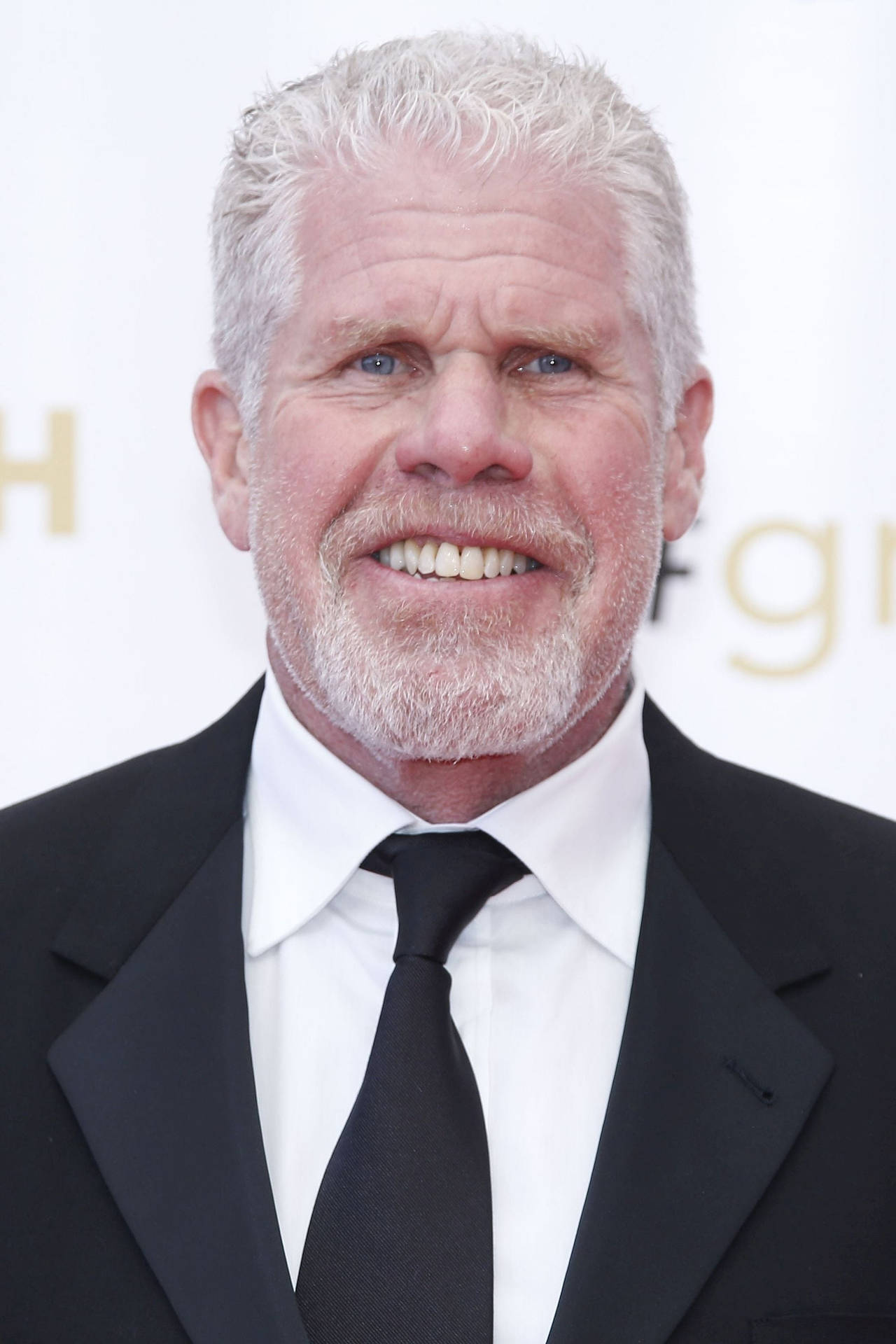 Ron Perlman Bakgrunnsbildet