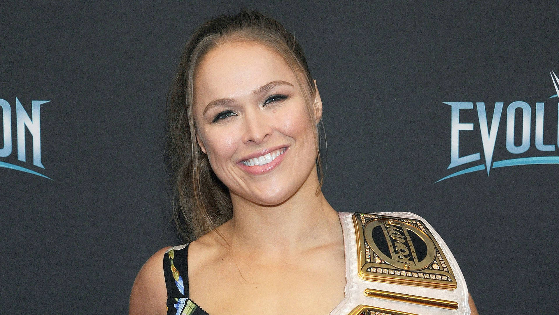 Ronda Rousey Pictures Wallpaper