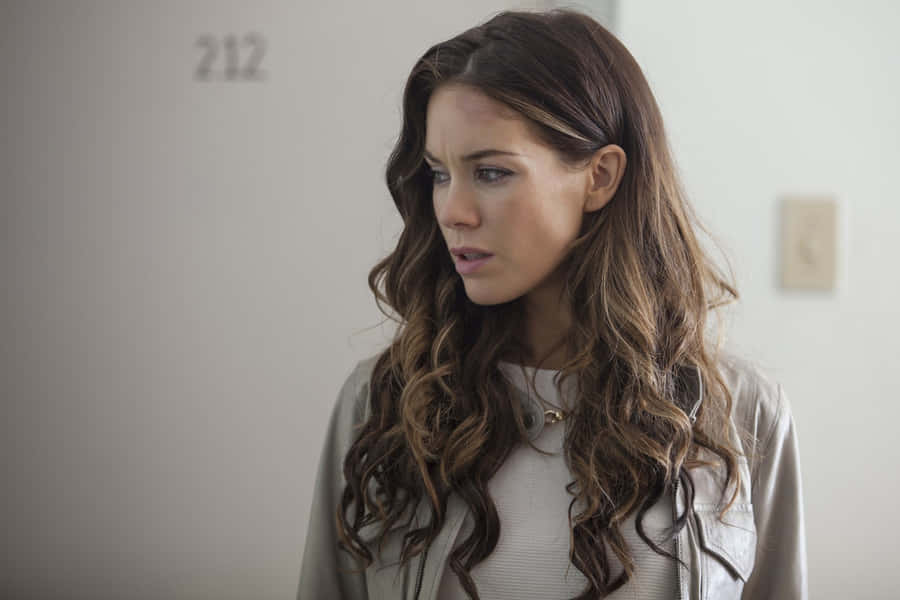 Roxanne Mckee Achtergrond