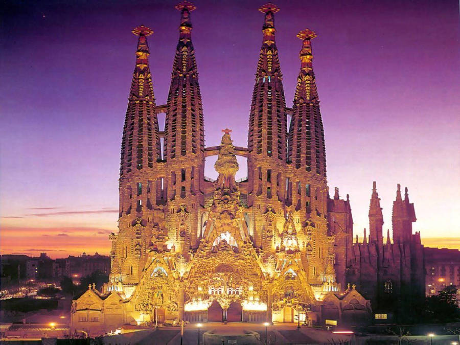 Sagrada Familia Background Wallpaper