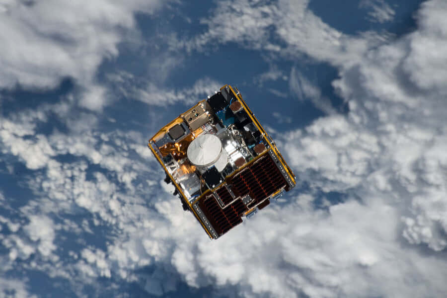 Sampah Luar Angkasa Wallpaper