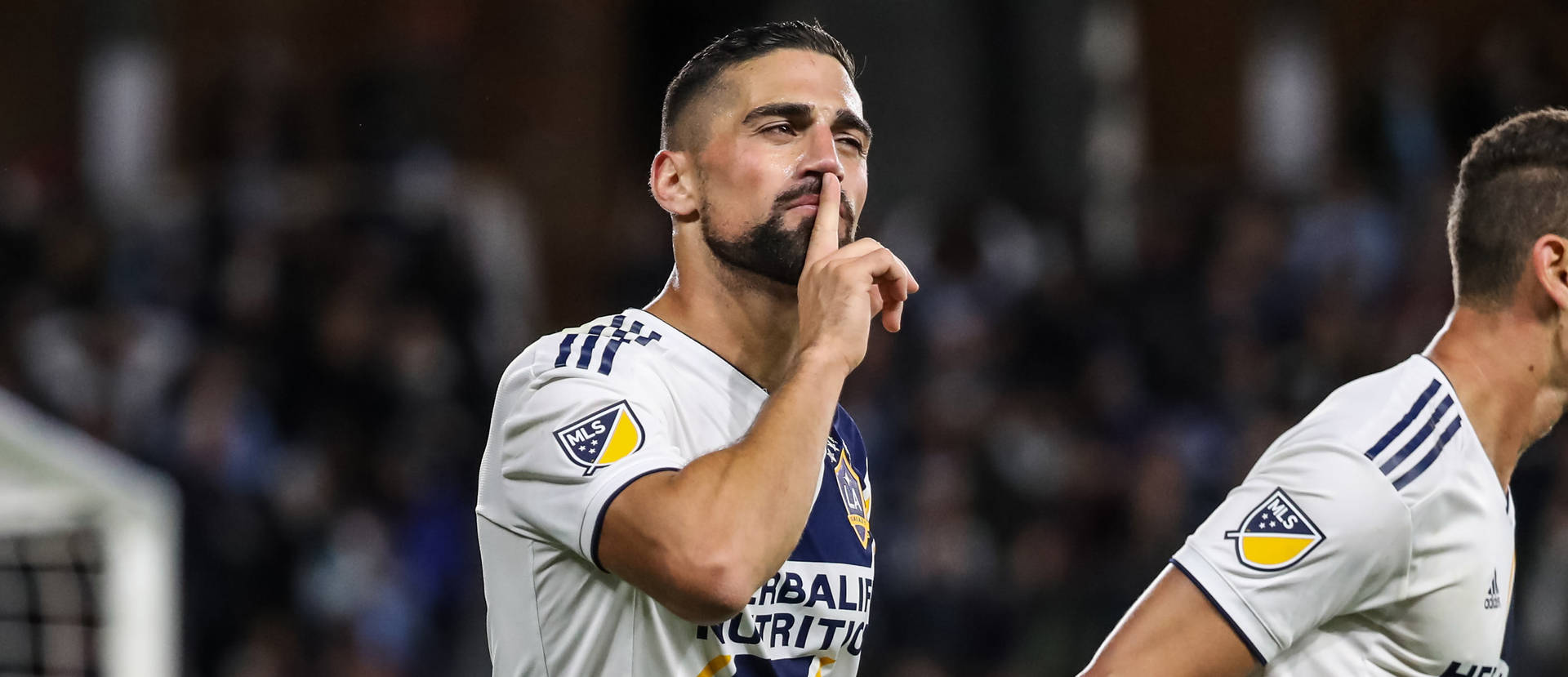 Sfondo Di Sebastian Lletget