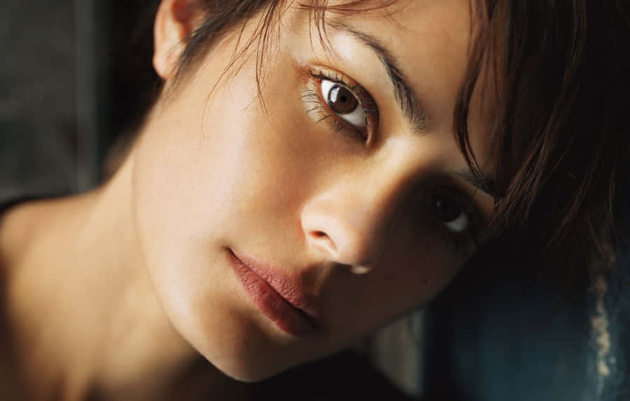 Shannyn Sossamon Wallpaper