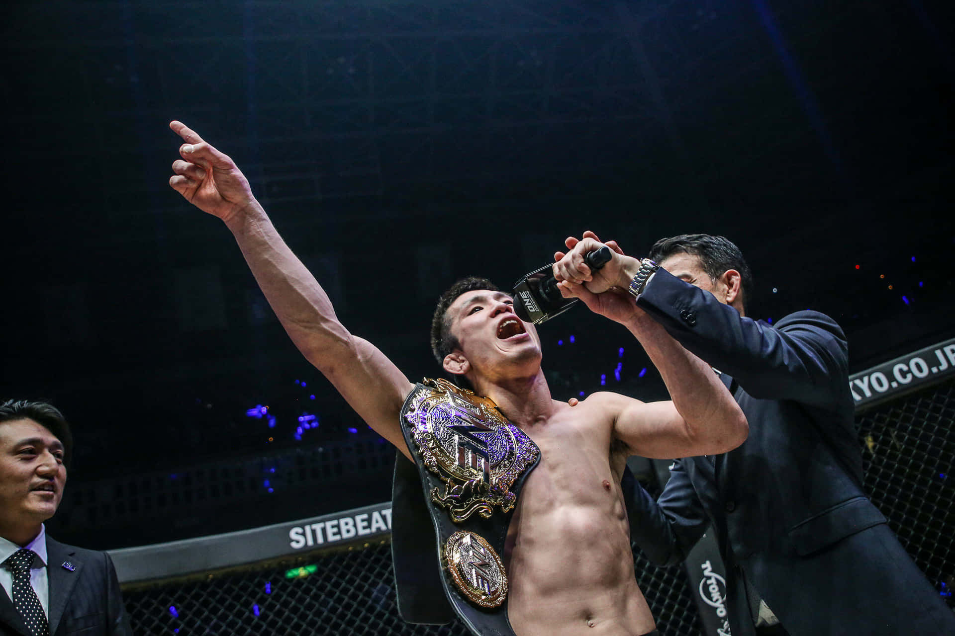 Shinya Aoki Achtergrond