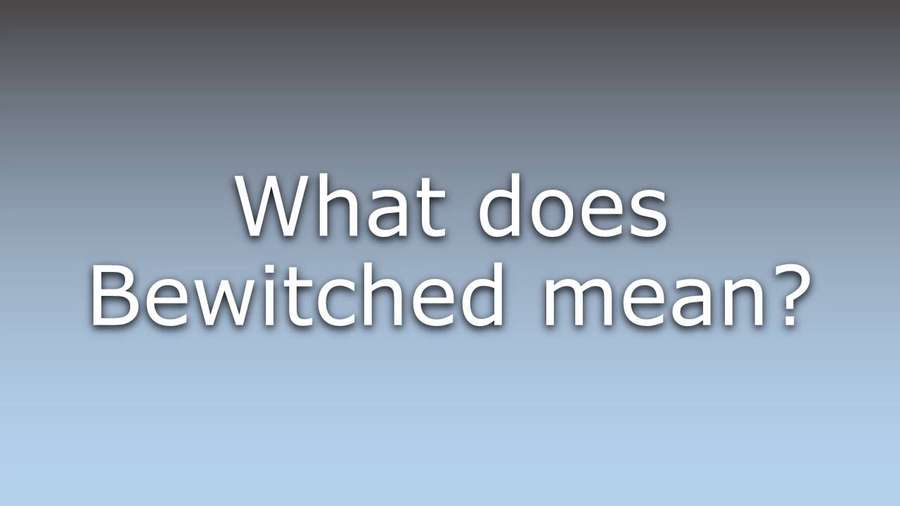 Texto preguntando '¿Qué significa Bewitched?' sobre un fondo degradado azul. — Significado Fondos de pantalla