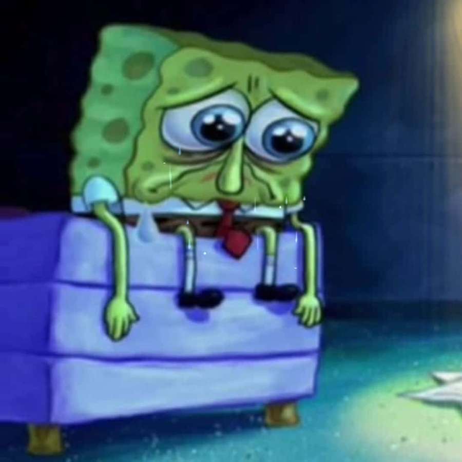 SpongeBob weint, während er unter Wasser auf einem Sofa sitzt. — Spongebob Weint Wallpaper