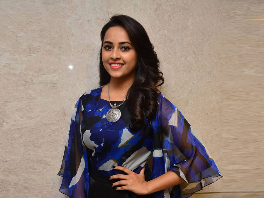 Sri Divya Achtergrond