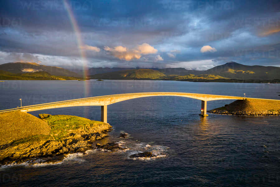 Storseisundet Brug Achtergrond