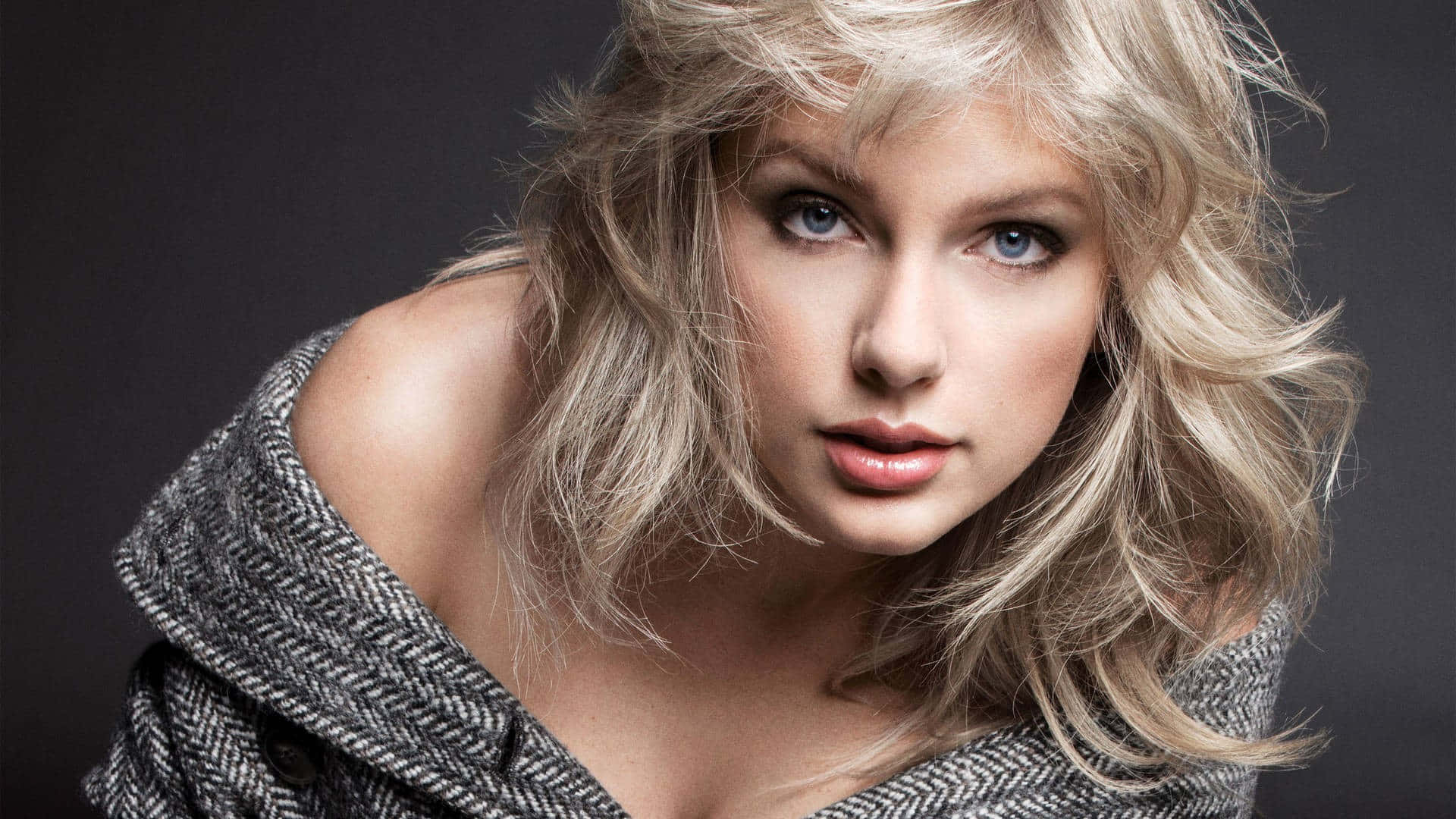 Taylor Swift Desktop Wallpaper