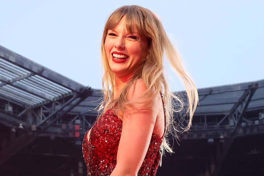 Taylor Swift Laptop Wallpaper