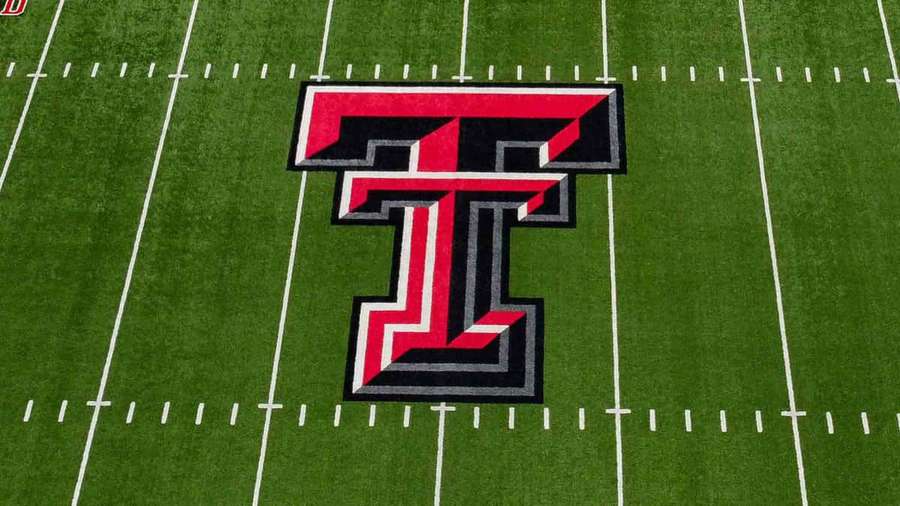 Campo de fútbol americano con gran logotipo T en el centro — Texas Tech Fondos de pantalla