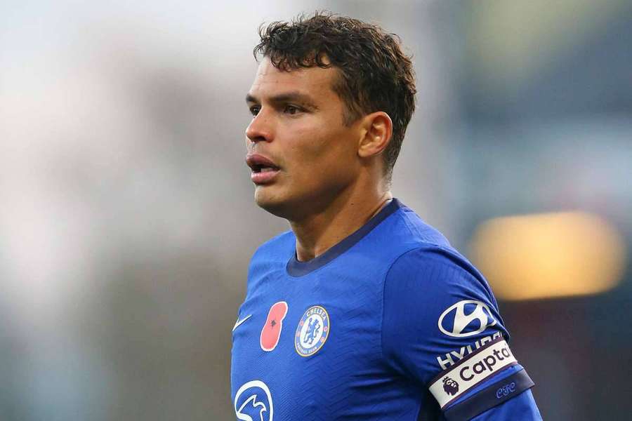 Chelsea soccer captain in blue jersey during match — Thiago Silva Background