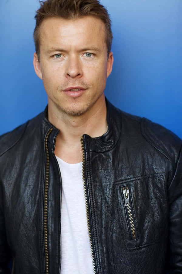 Todd Lasance Taustakuva