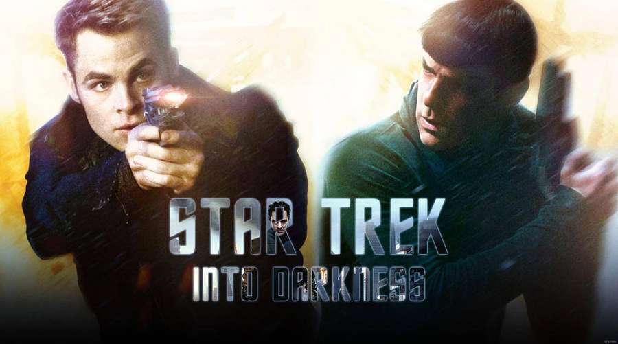 Dois homens apontando armas no pôster do filme Star Trek Into Darkness. — Trevas Papéis de Parede