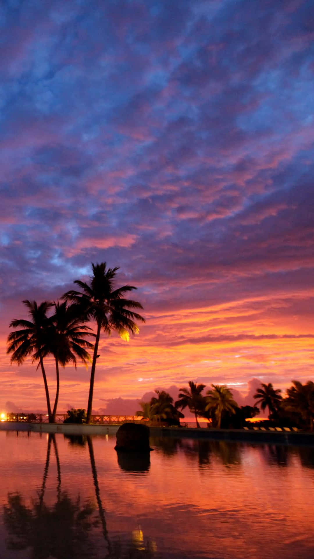 Tropischer Sonnenuntergang Wallpaper