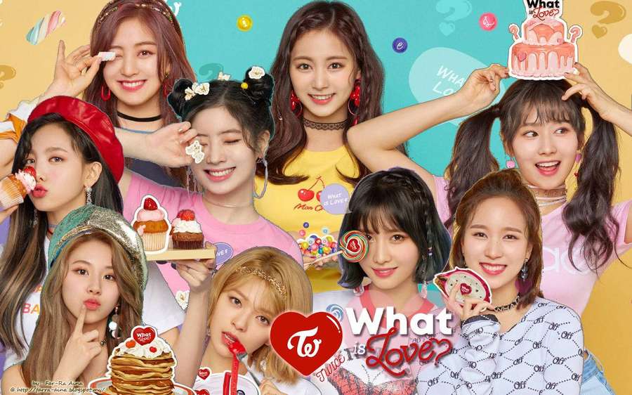 Seven K-pop girls posing with candy props and smiling brightly. — Twice Wallpaper
