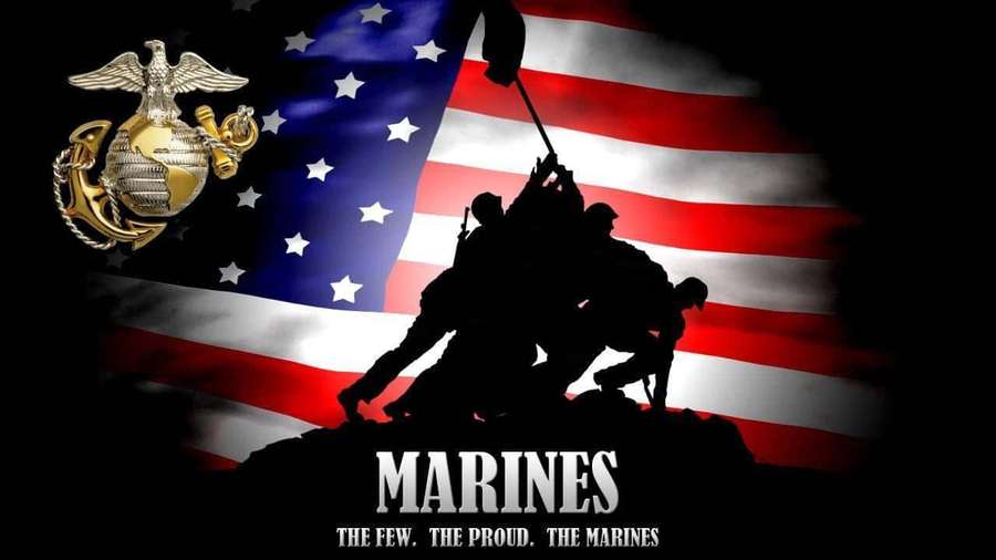 Marines hissen Flagge mit Adler-Globus-Anker-Emblem und patriotischem Text — US Marines Wallpaper