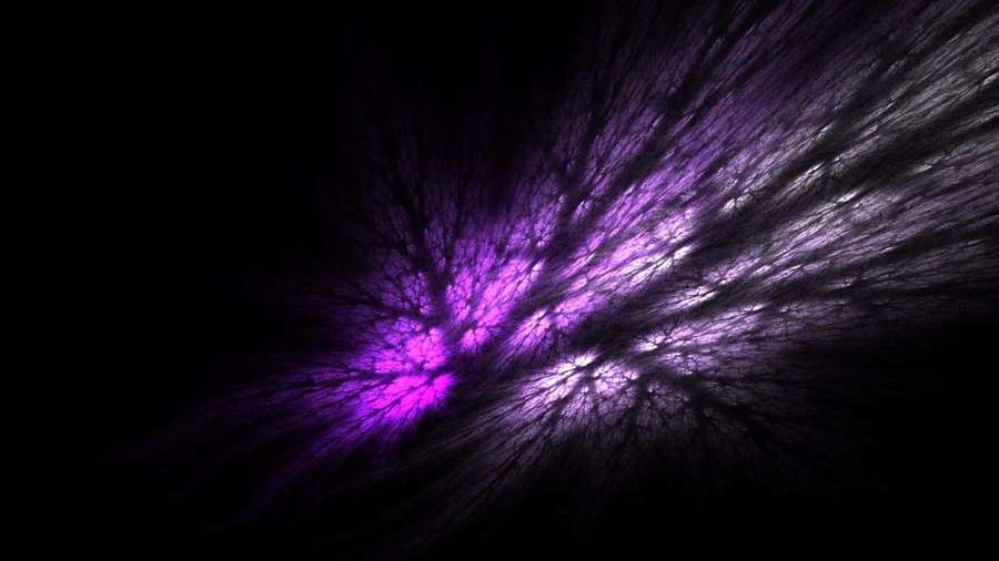 Violette fraktale Energie, die von einem zentralen Punkt vor schwarzem Hintergrund abstrahlt. — Violetter Und Schwarzer Hintergrundbilder Hintergrundbild
