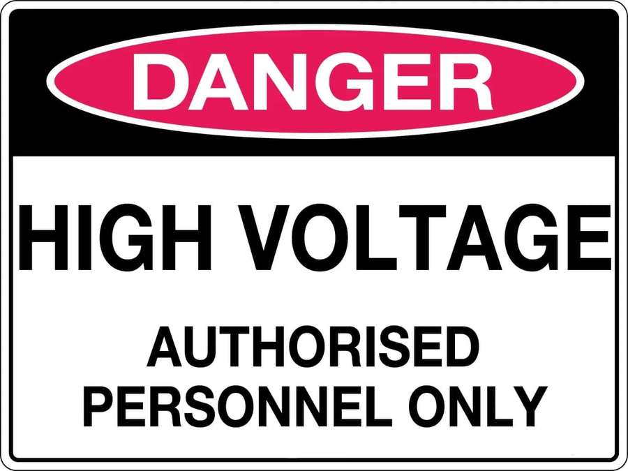 Gefahr Hochspannung nur autorisiertes Personal Warnschild — Voltage Bilder