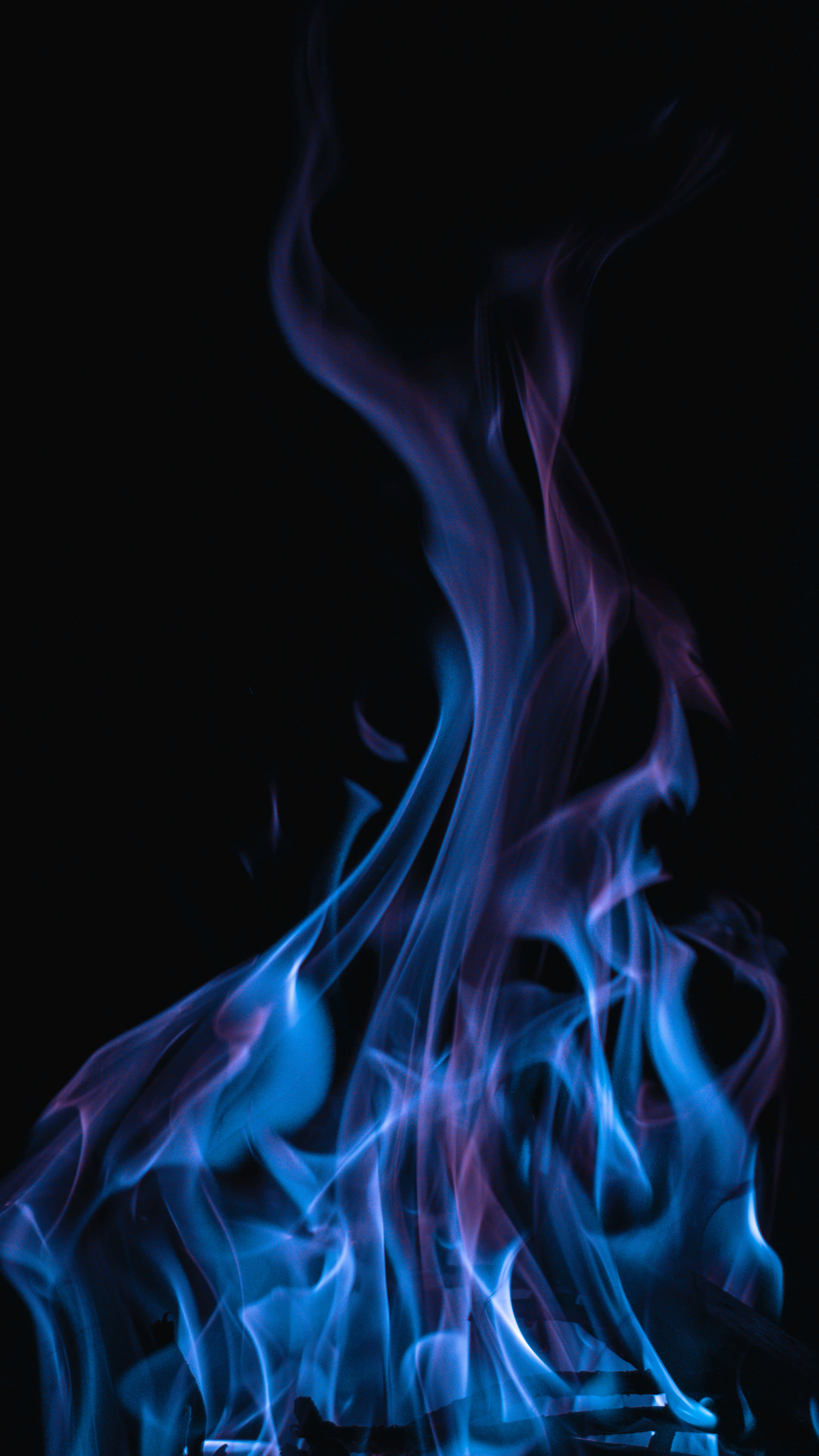 Download Blue Flames Fire Pfp Wallpaper | Wallpapers.com