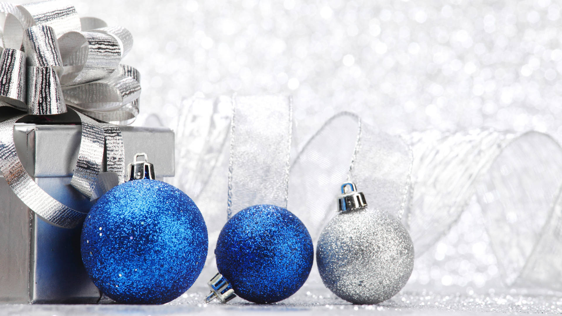 Download Blue Silver Glitter Christmas Ornaments Wallpaper