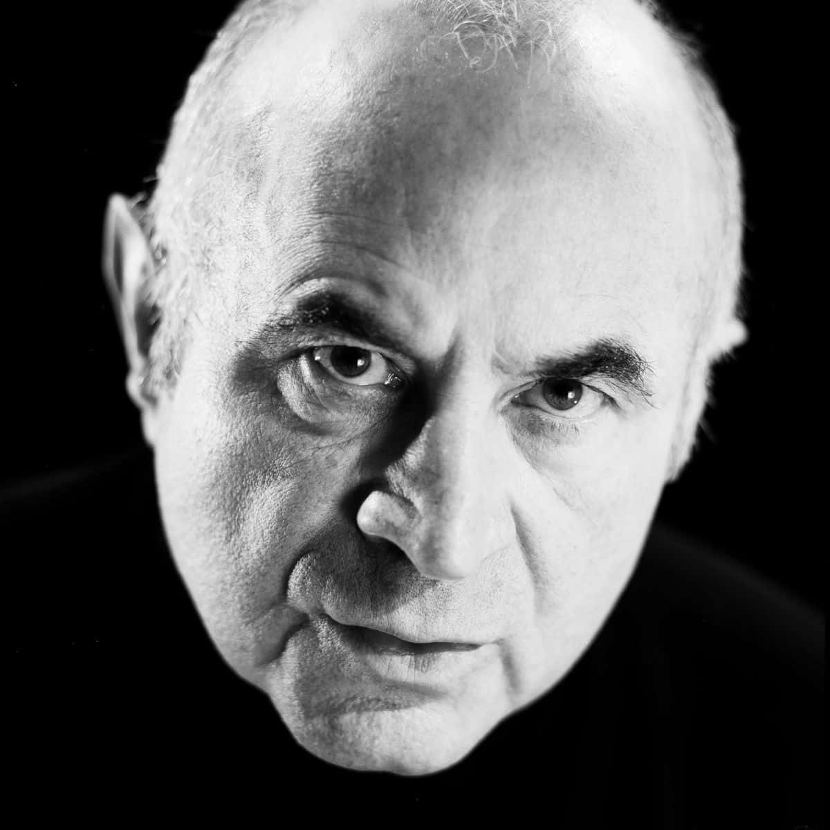 Download Bob Hoskins [wallpaper] Wallpaper | Wallpapers.com