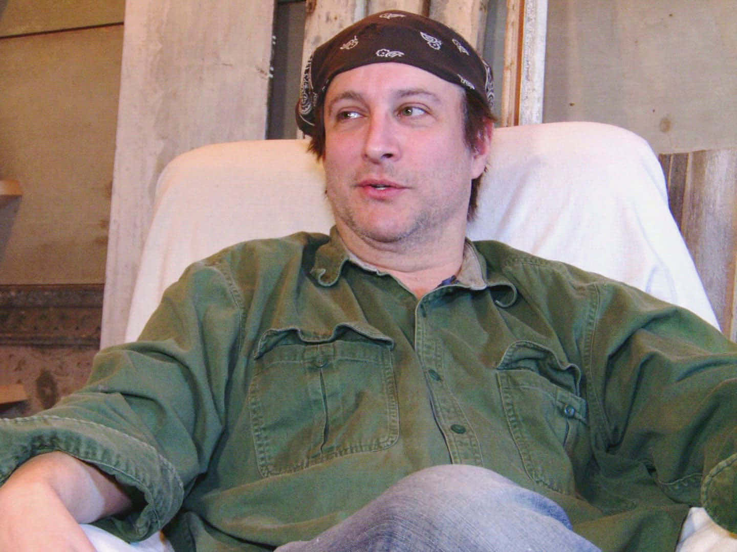 Download Bronson Pinchot [wallpaper] Wallpaper | Wallpapers.com