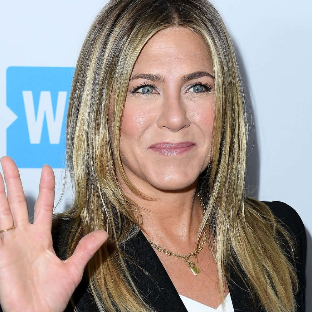 Download Celebrities Pictures | Wallpapers.com