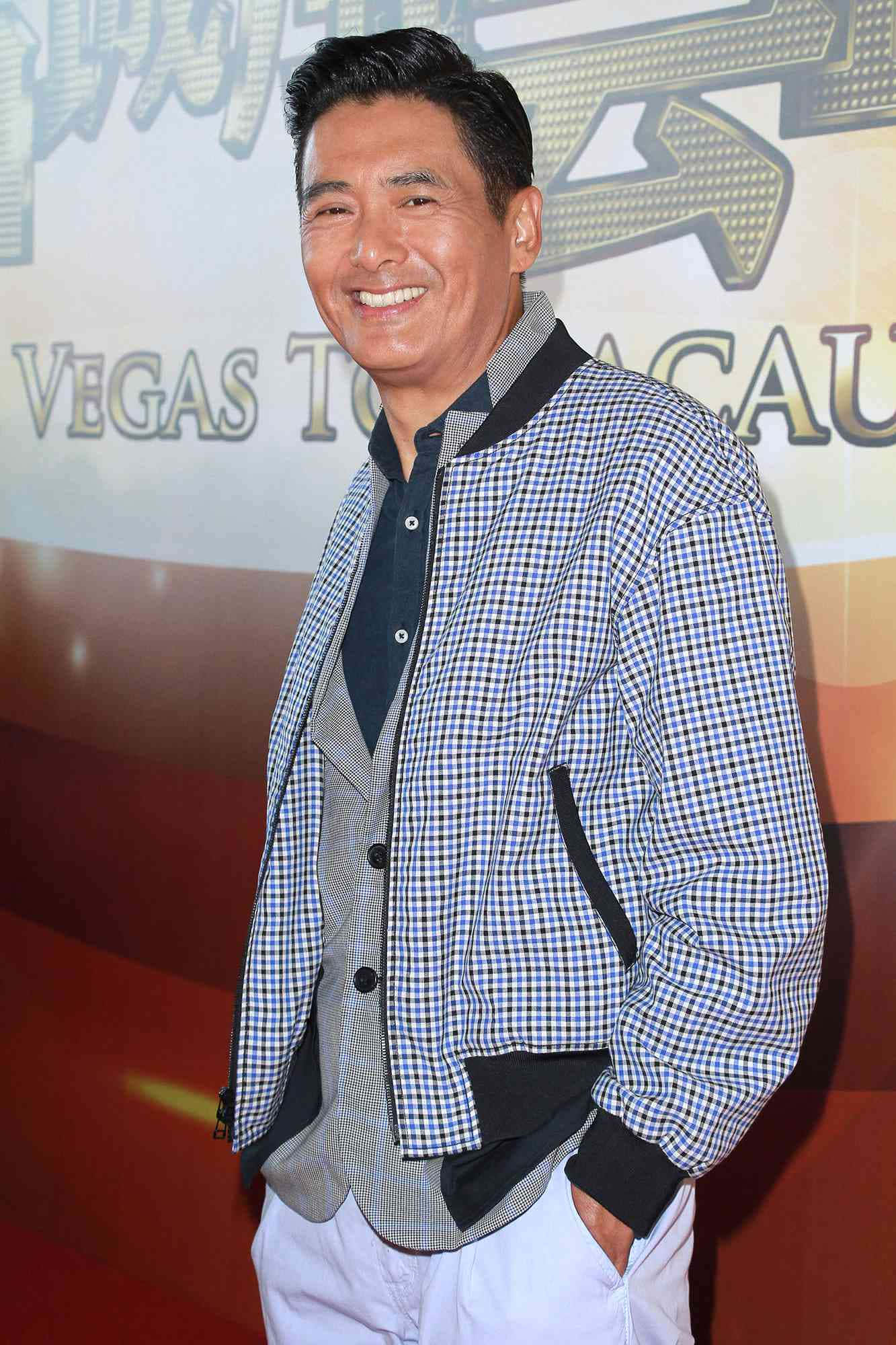 Download Chow Yun-fat [wallpaper] Wallpaper | Wallpapers.com