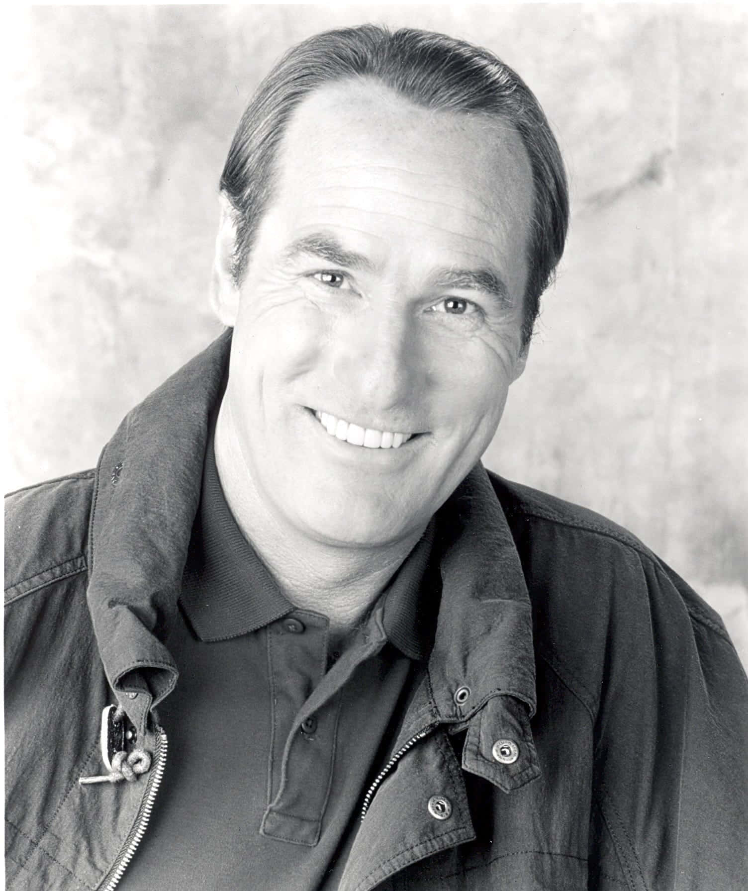 Download Craig T Nelson [wallpaper] Wallpaper | Wallpapers.com