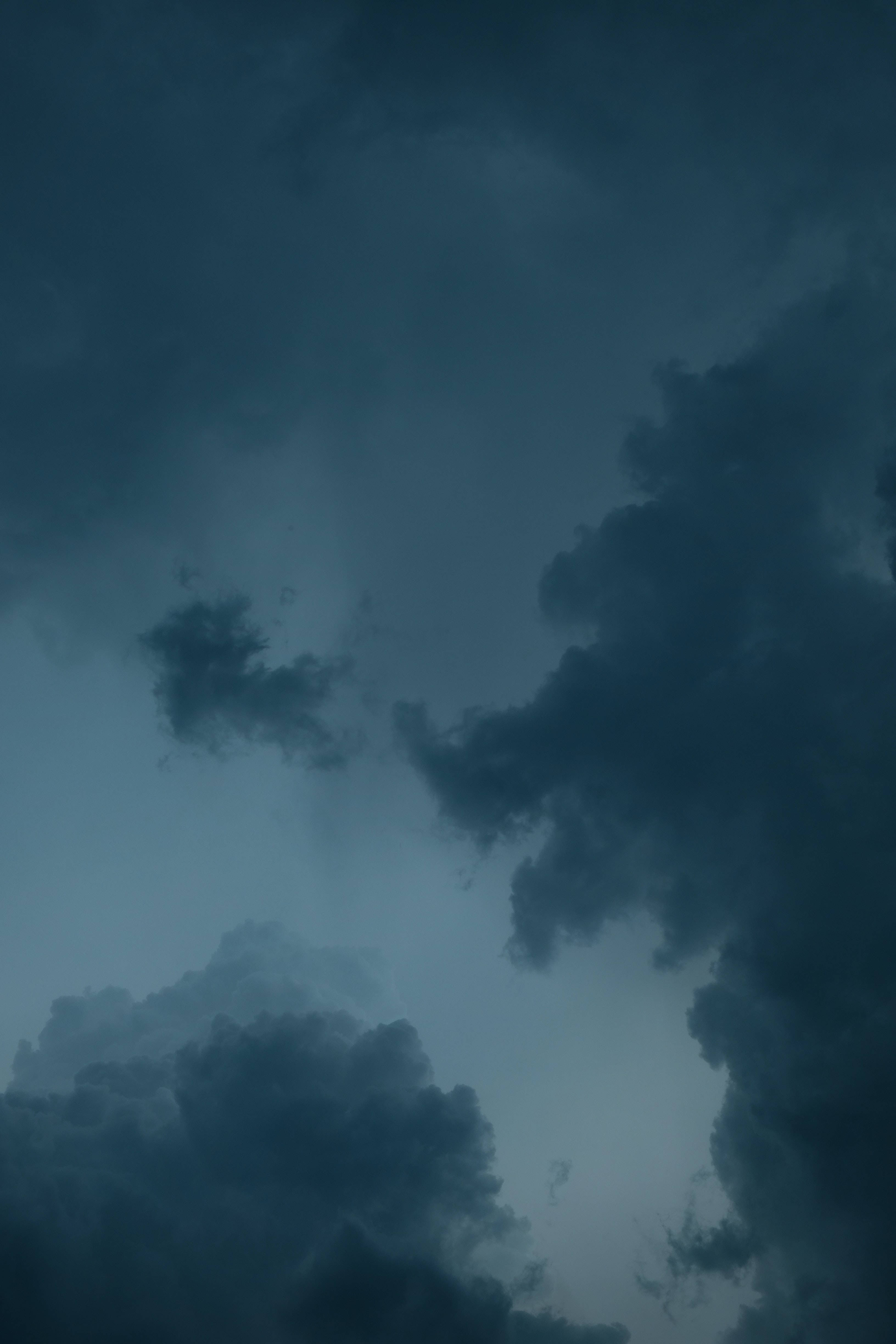 Download Dark Blue Cloud Iphone Wallpaper 