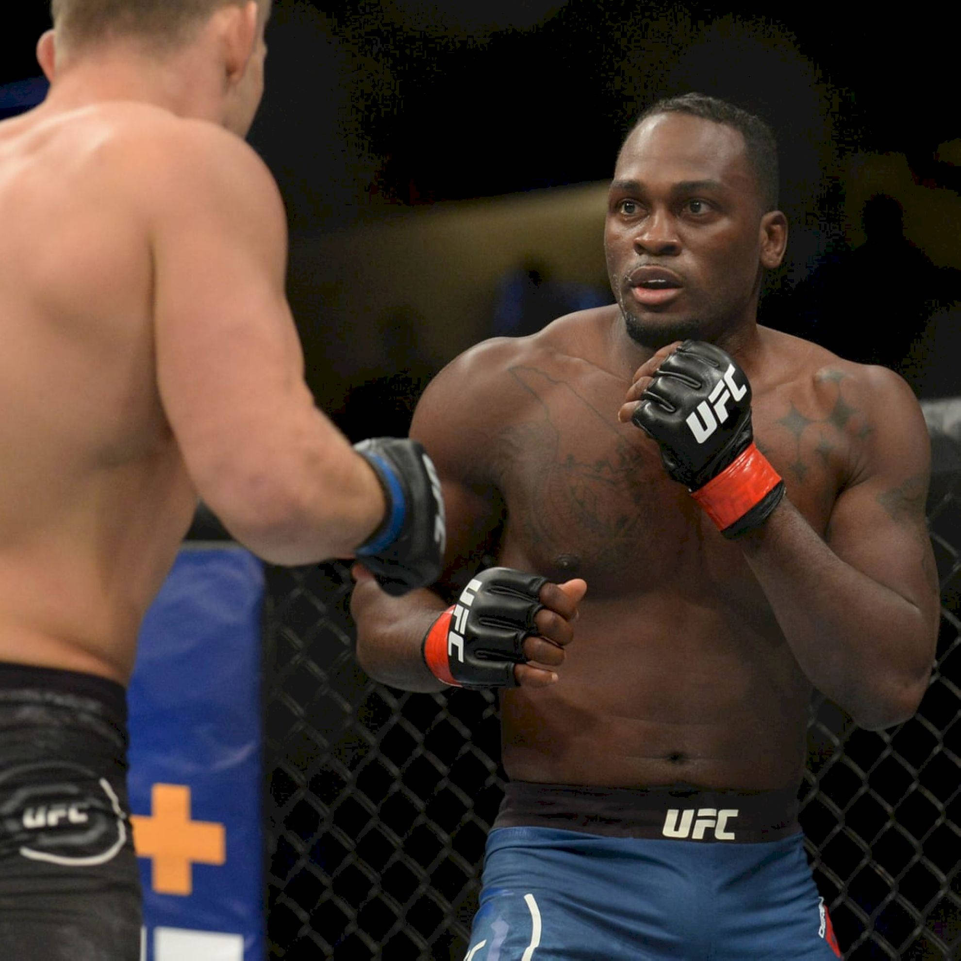 Download Derek Brunson Ready Wallpaper | Wallpapers.com