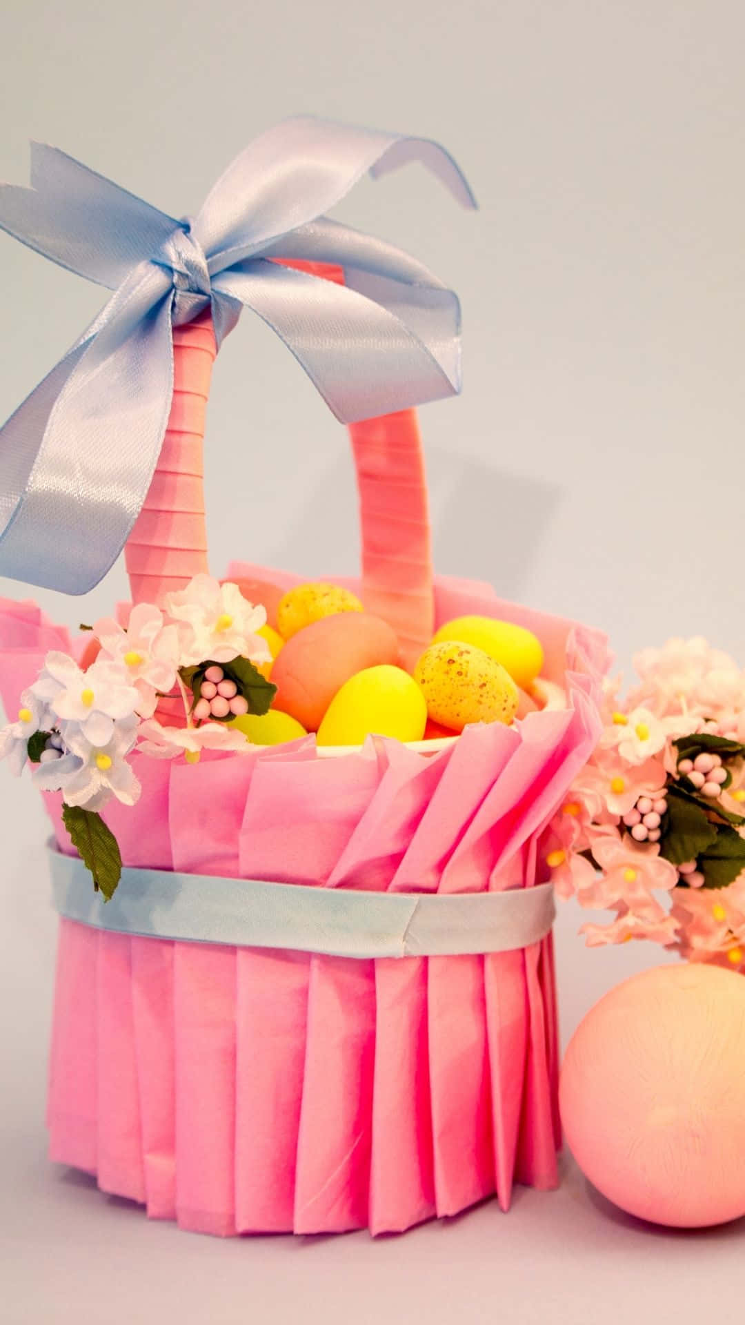 Download Easter Basket Wallpaper