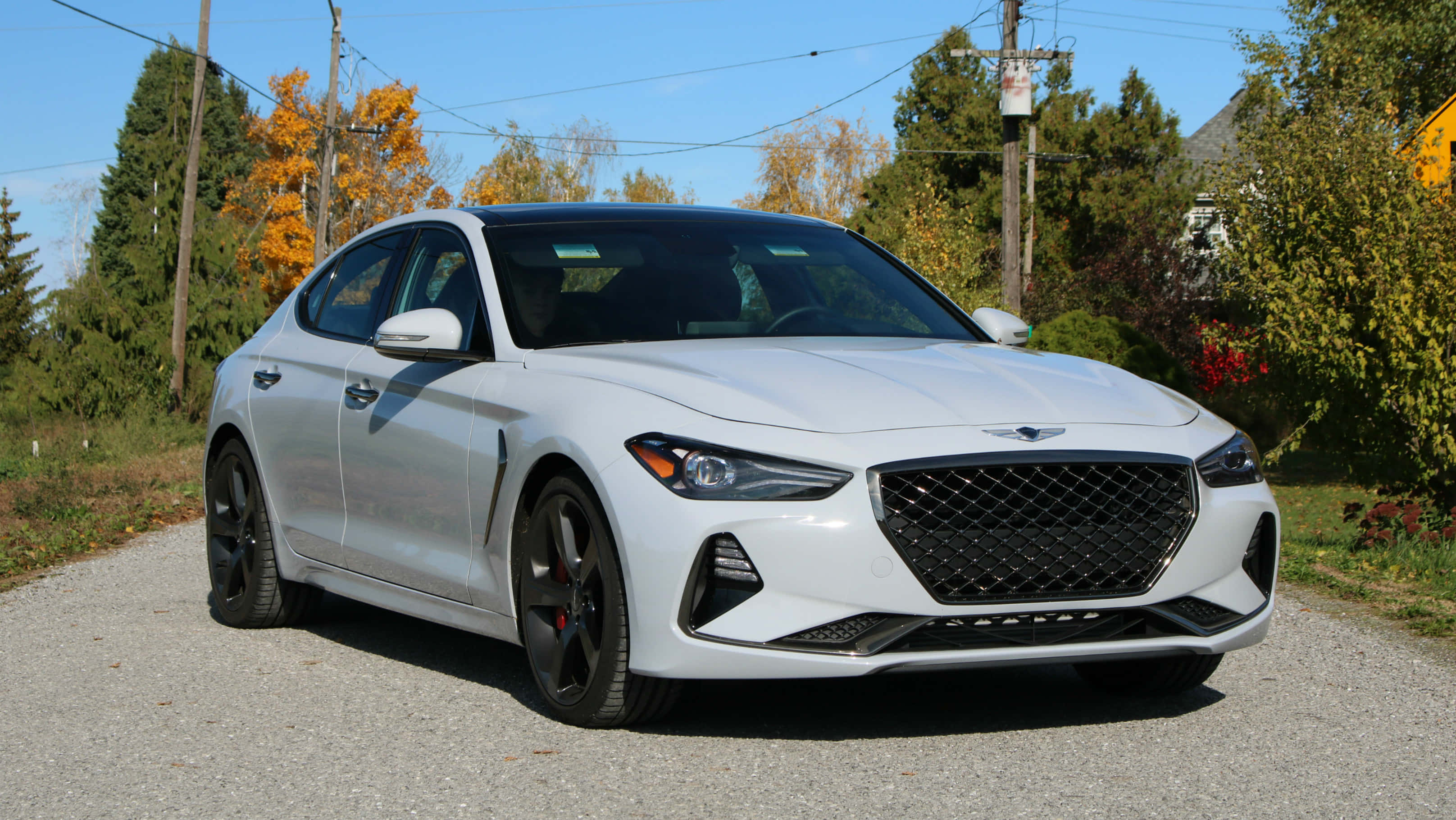 Download Genesis G70 4000 X 2250 Wallpaper Wallpaper | Wallpapers.com